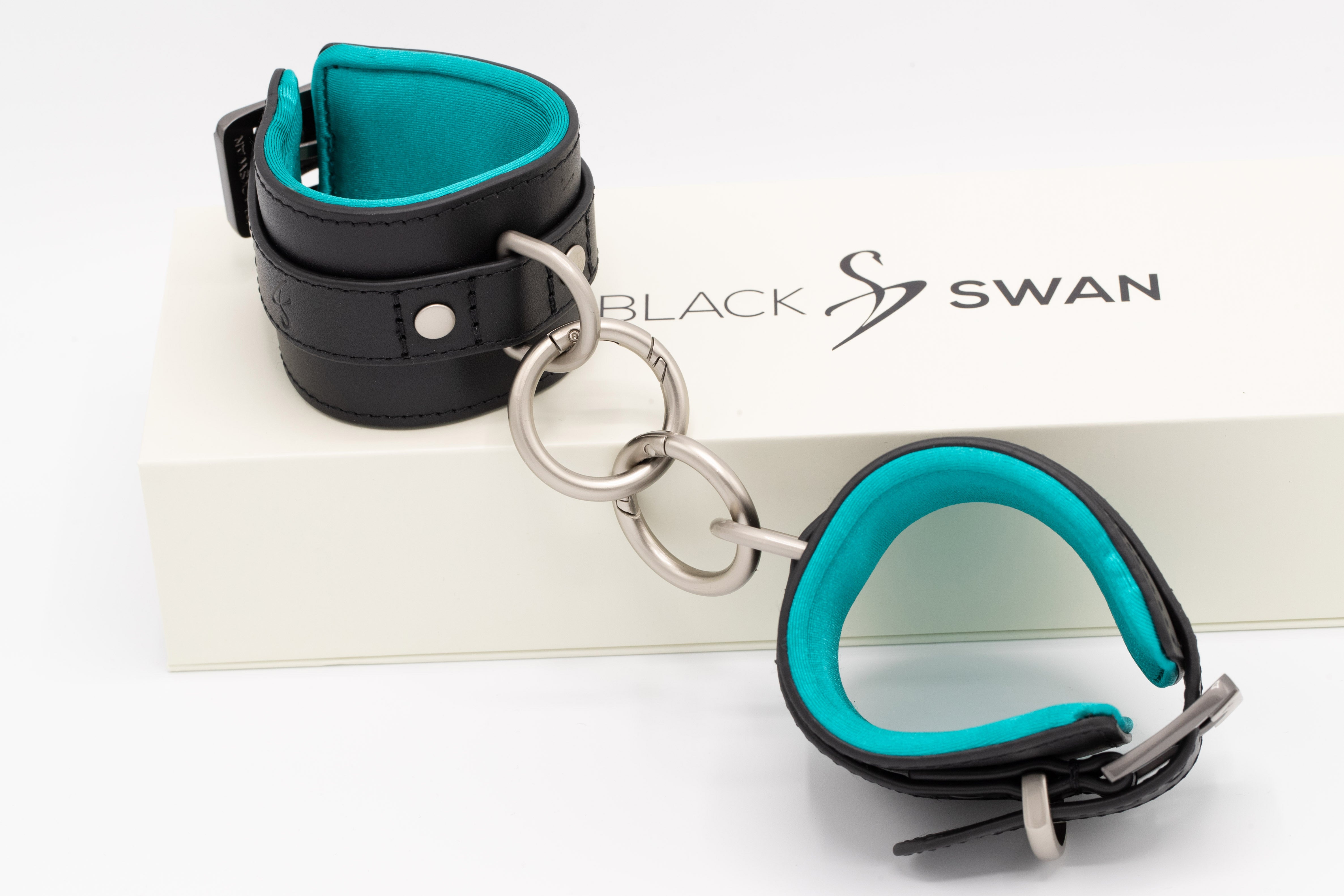 Black Swan Handfesseln Black Ice